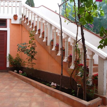 Apartments Velo Veli Lošinj Dış mekan fotoğraf
